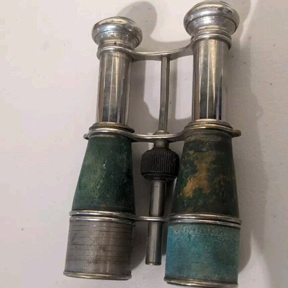 Vintage WORLD WAR II Army Binoculars CANADA Brass Military Spec Antique - Picture 2 of 12